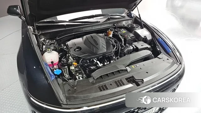 Hyundai Grandeur (GN7) id 2900192 из Кореи 16