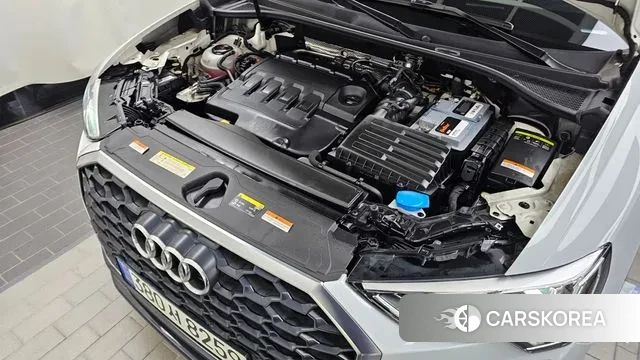 Audi Q3 (F3) id 3443971 из Кореи 16