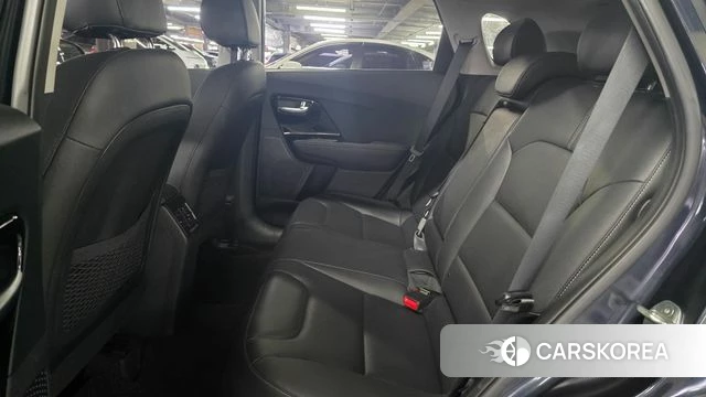 Kia Niro id 4543752 из Кореи 16
