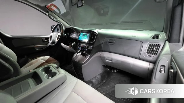 Hyundai The New Grand Starex id 4390234 из Кореи 26