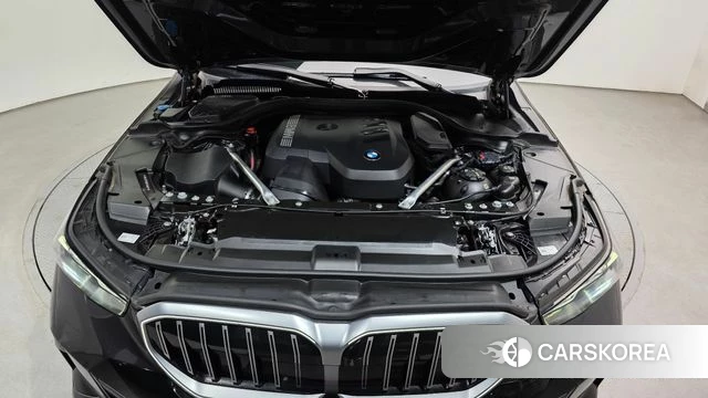 BMW 5 Series (G60) id 3891515 из Кореи 16