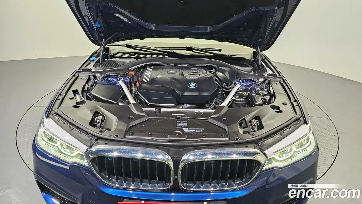 BMW 5 Series (G30) id 1988396 из Кореи 16