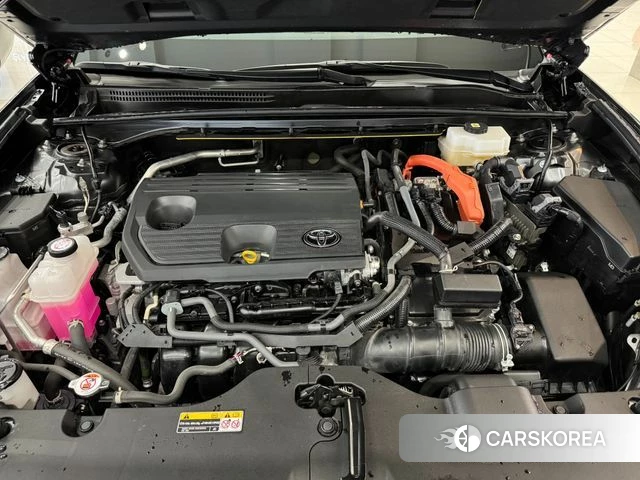 Toyota Crown Crossover id 4194507 из Кореи 16