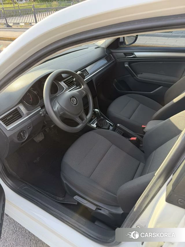 Volkswagen Bora 2021 Белый из Китая, фото 6