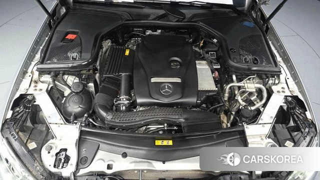 Mercedes-Benz E-Class W213 id 4658224 из Кореи 32