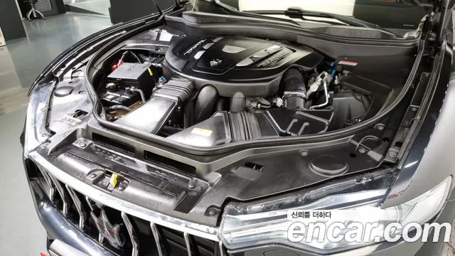 Maserati Levante id 2881819 из Кореи 16