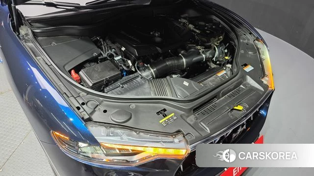Maserati Levante id 4592286 из Кореи 33