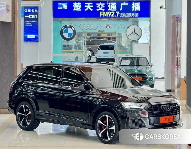 Audi Q7 id 3919240 из Китая 16