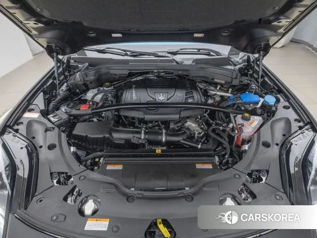 Maserati Grecale id 2904863 из Кореи 16