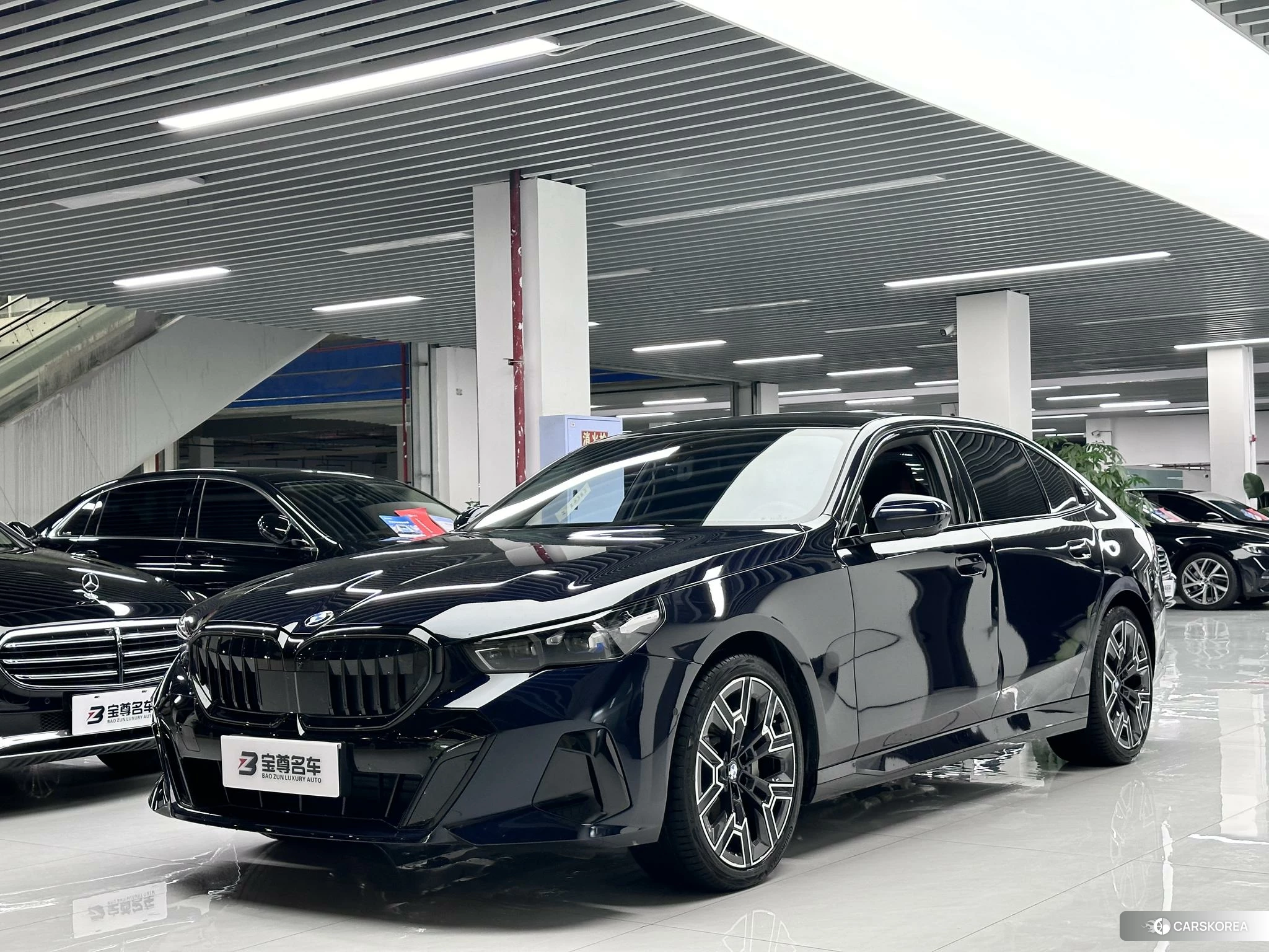BMW 5 series id 4492794 из Китая 17