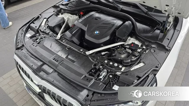 BMW 5 Series (G60) id 3585558 из Кореи 16