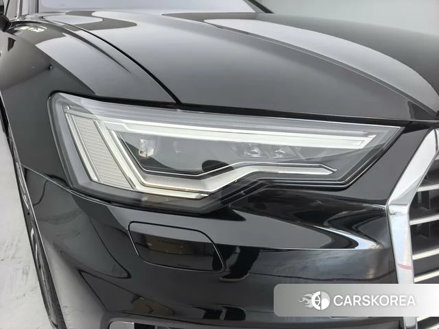 Audi A6L id 4307458 из Китая 13