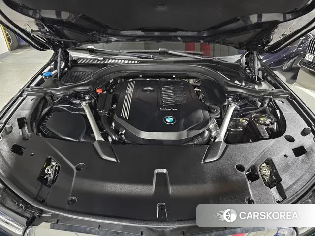 BMW 6 Series GT (G32) id 3513873 из Кореи 16