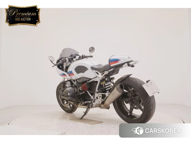BMW R NINE T RACER id 4386939 из Японии 6
