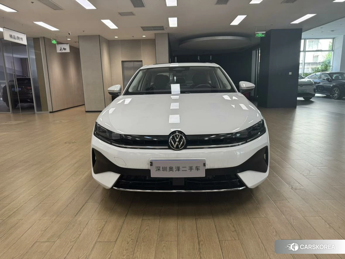 Volkswagen Sagitar 2025 Белый из Китая, фото 6