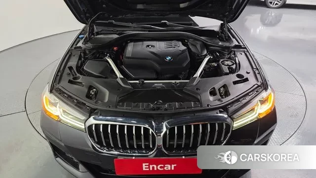 BMW 5 Series (G30) id 3012744 из Кореи 16