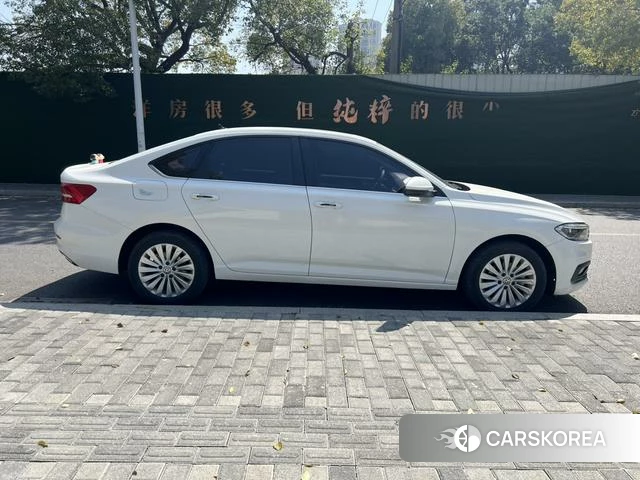 Volkswagen Lavida id 4240769 из Китая 12