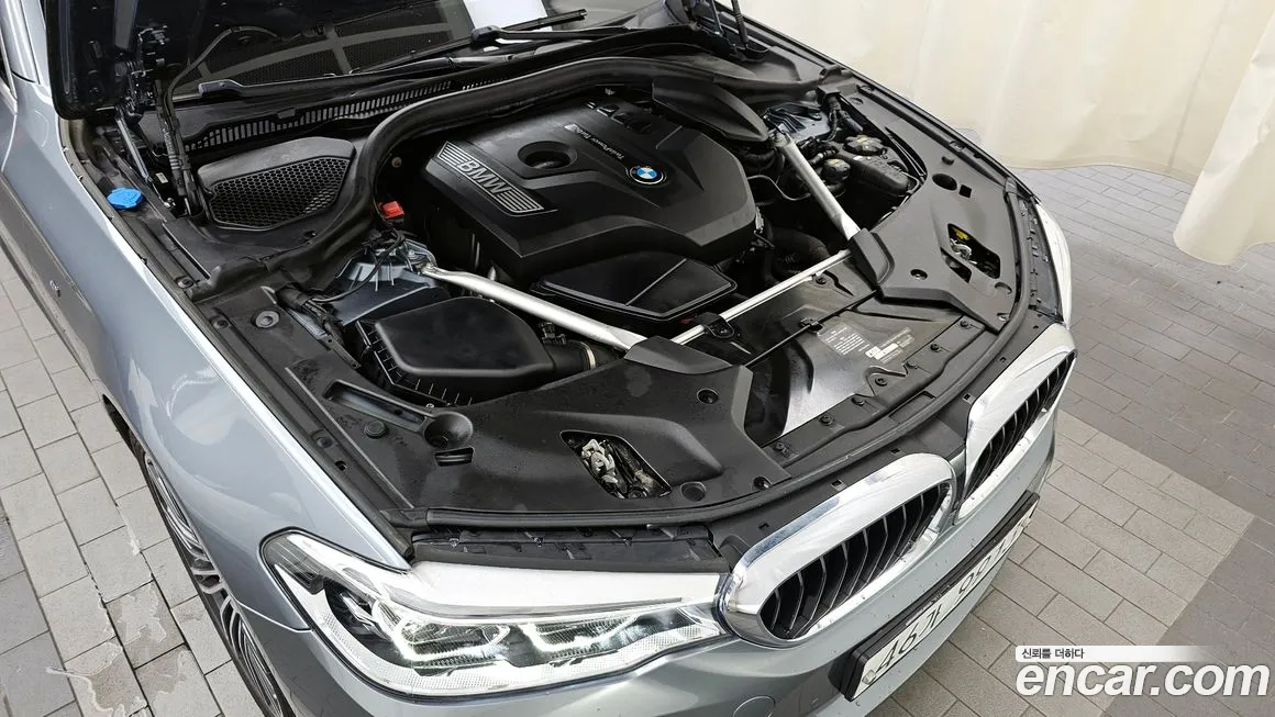 BMW 5 Series (G30) id 1729700 из Кореи 16