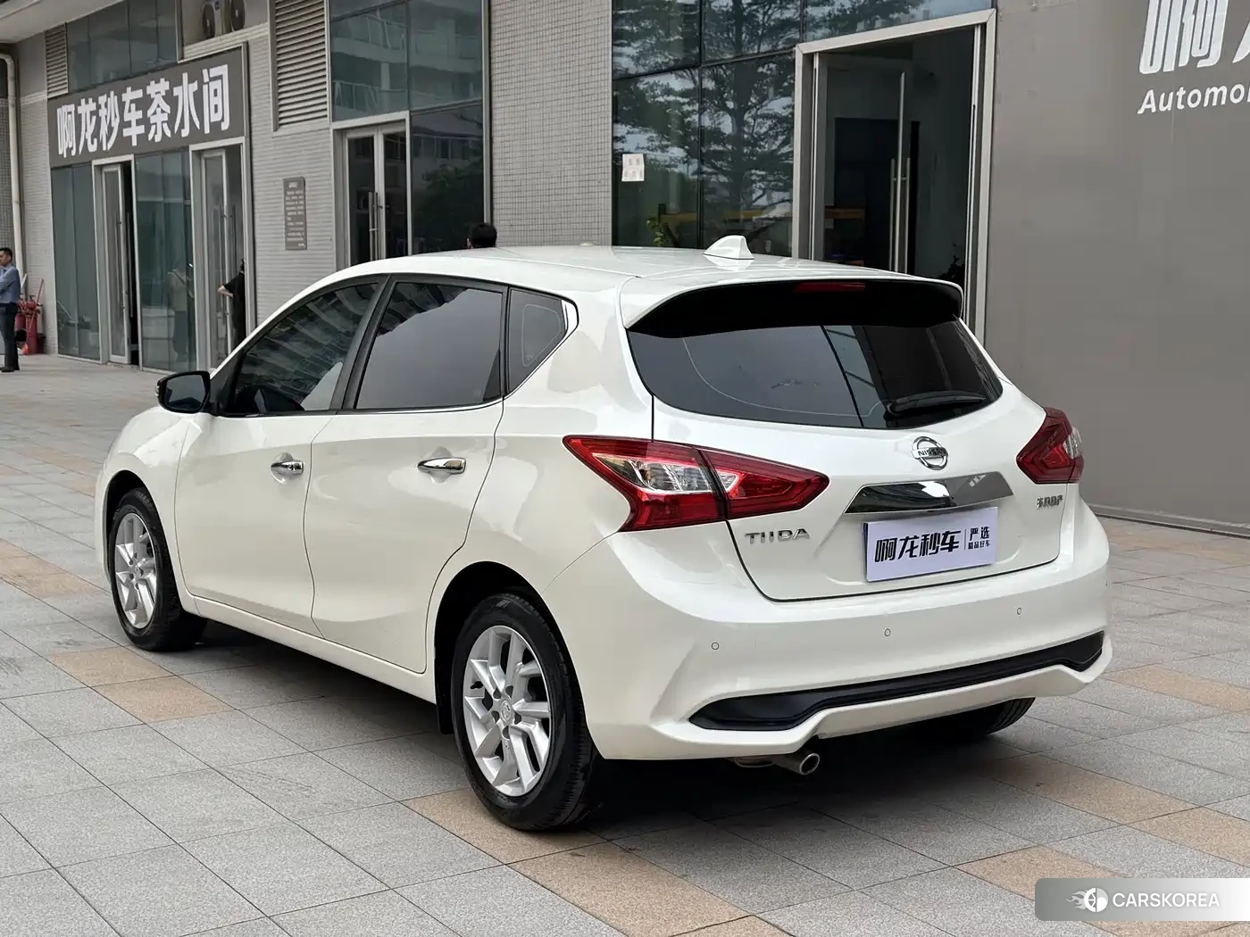 Nissan Tiida id 4570704 из Китая 23