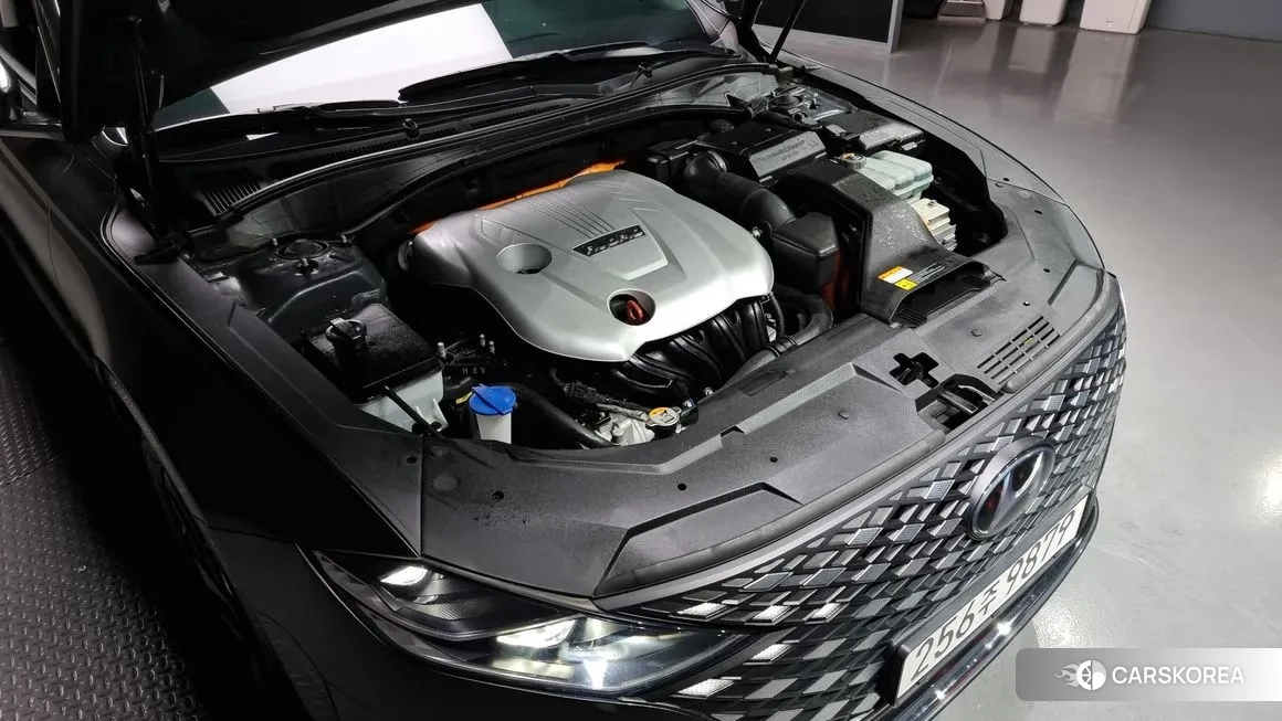 Hyundai The New Grandeur IG Hybrid id 1811225 из Кореи 16