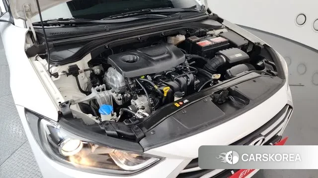 Hyundai Avante AD id 3547765 из Кореи 16