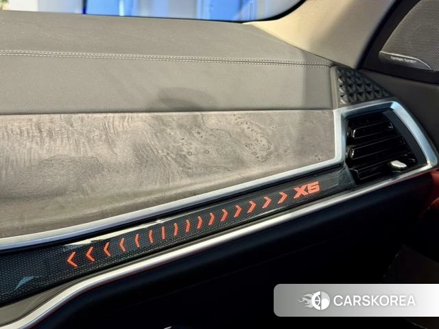 BMW X5 id 4271599 из Китая 10