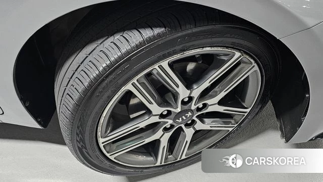 Kia Come New K3 id 3853633 из Кореи 16