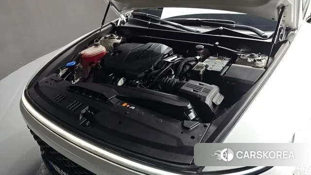 Hyundai Grandeur (GN7) id 3477918 из Кореи 16