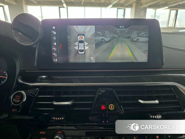 BMW 5 Series (G30) id 4918898 из Кореи 16