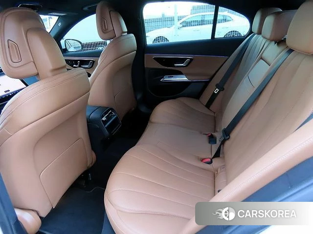 Mercedes-Benz E-Class W214 2025 Белый из Кореи, фото 6