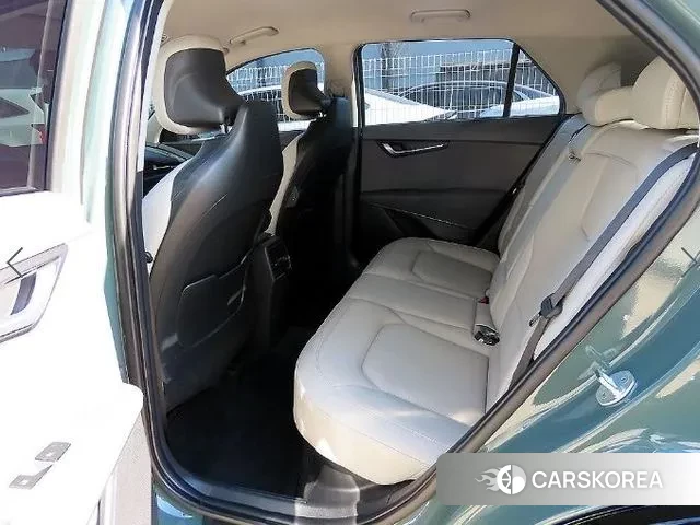 Kia Di Ol Nu Niro id 3551035 из Кореи 16