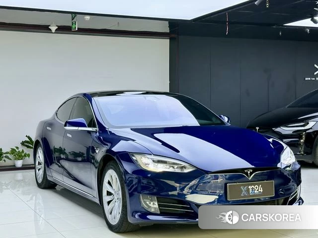 Tesla Model S id 4228450 из Китая 10