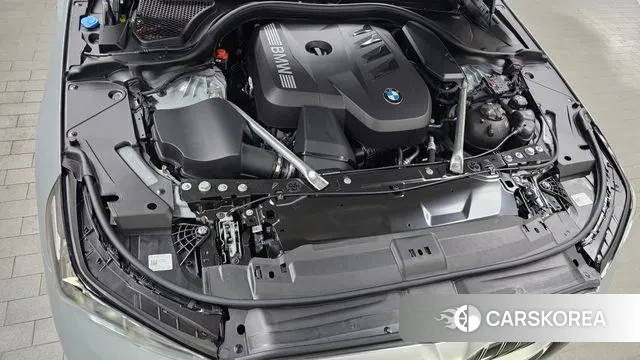 BMW 5 Series (G60) id 3565374 из Кореи 16