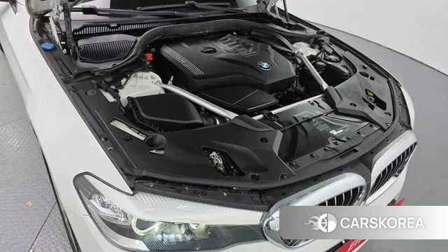 BMW 5 Series (G30) id 3422834 из Кореи 16