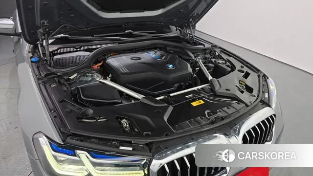 BMW 5 Series (G30) id 3726267 из Кореи 16