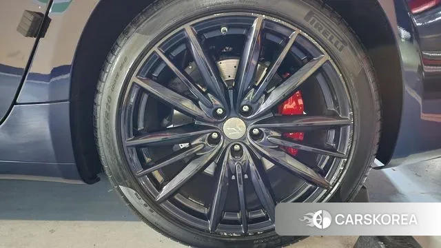 Maserati Quattroporte id 2997747 из Кореи 8