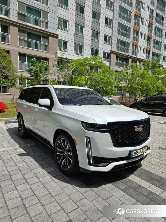 Cadillac Escalade 5th Generation 2023 Белый из Кореи, фото 6