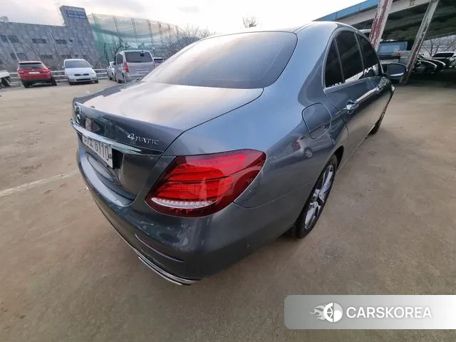 Mercedes-Benz E-Class W213 id 3612583 из Кореи 16