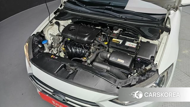 Hyundai Avante AD id 3829285 из Кореи 16