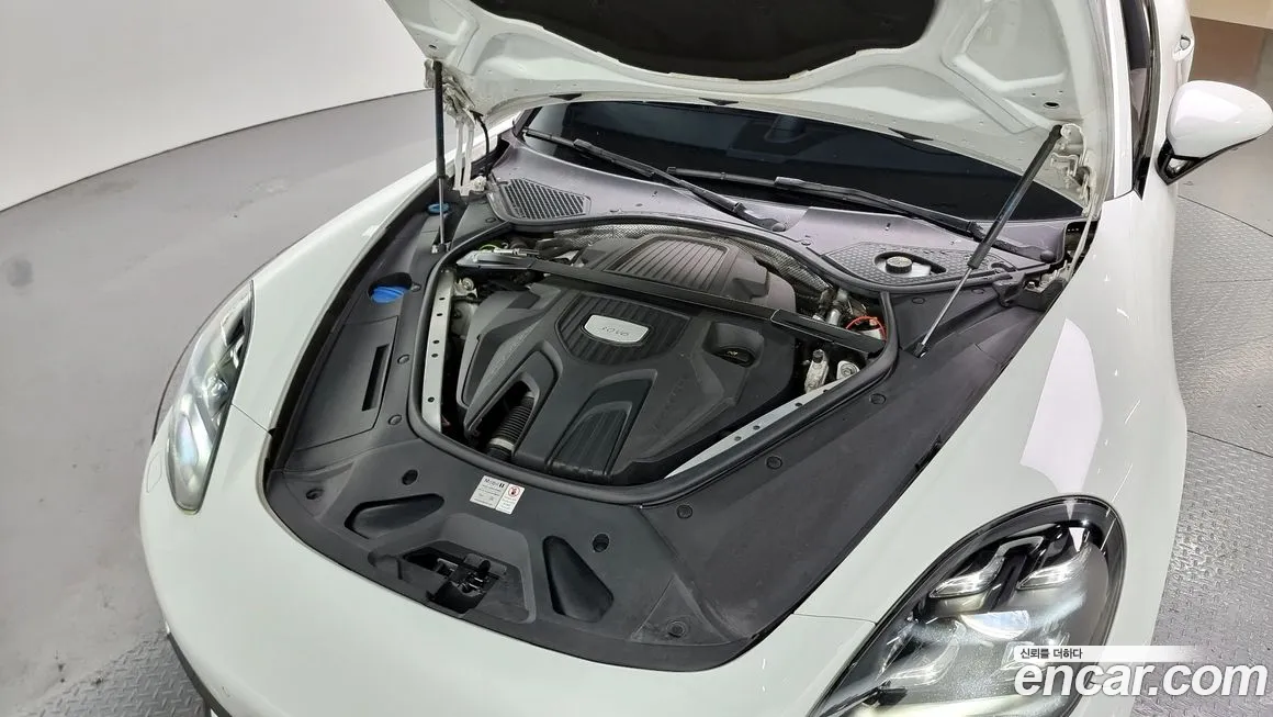 Porsche Panamera (971) id 2118461 из Кореи 16