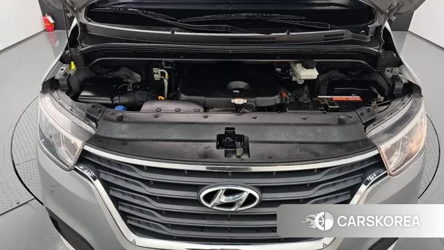 Hyundai The New Grand Starex id 3429063 из Кореи 16