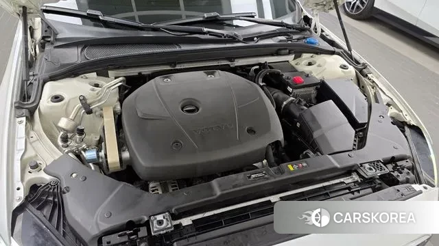 Volvo V60 Cross-Country 2nd Generation id 3479973 из Кореи 16