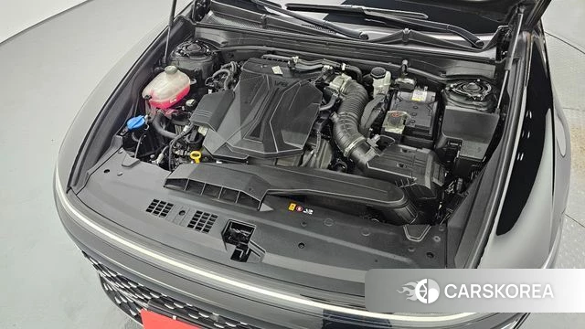 Hyundai Grandeur (GN7) id 3897372 из Кореи 16