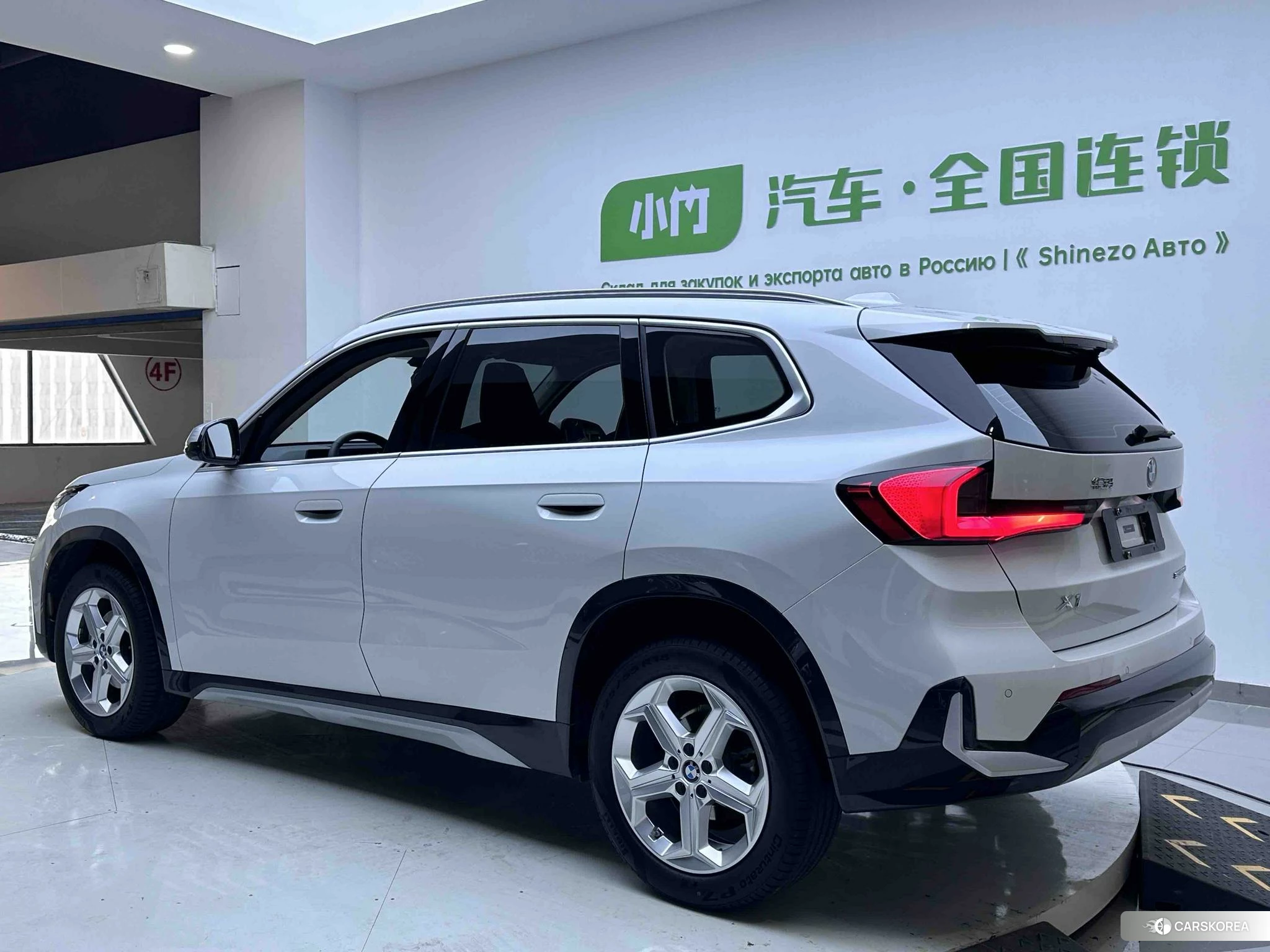 BMW X1 id 4455292 из Китая 18