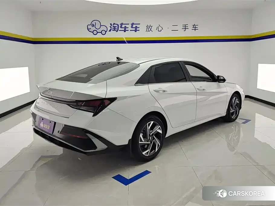 Hyundai Elantra id 4538608 из Китая 12