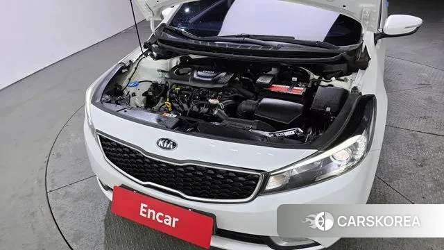 Kia The New K3 id 3647345 из Кореи 16