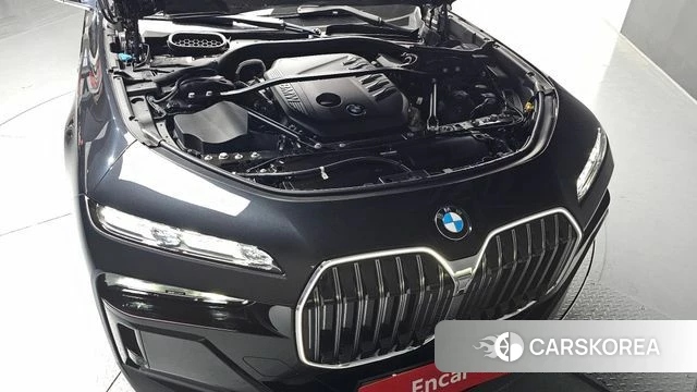 BMW 7 Series (G70) id 4315000 из Кореи 16