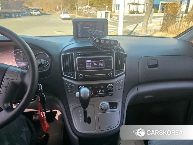 Hyundai The New Grand Starex id 3672911 из Кореи 16