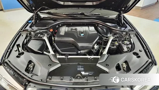 BMW 5 Series (G30) id 3651914 из Кореи 16