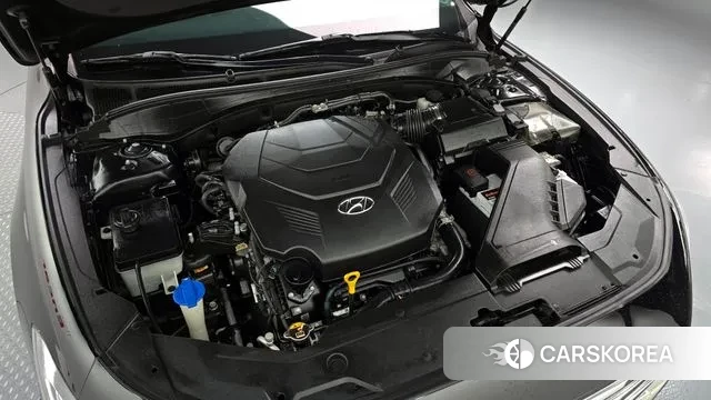 Hyundai Grandeur IG id 3239150 из Кореи 16